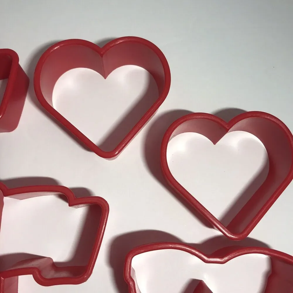 Cookie Cutters Sandwich Makers Art Molds Playdoh Plastic Red Set of 12 Shapes